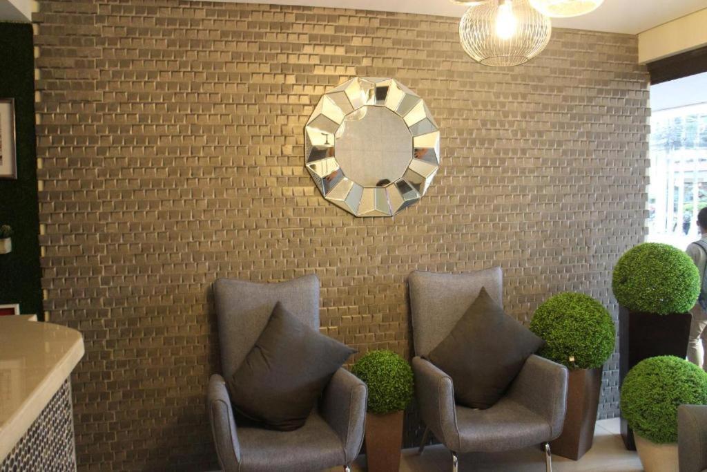 Urban Hostel Pasig City Eksteriør billede