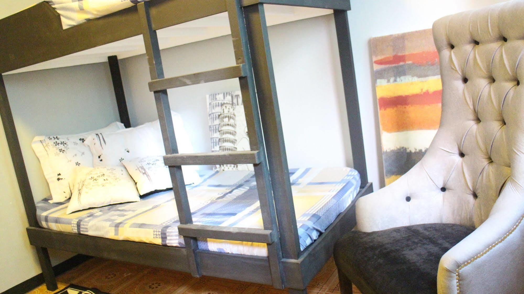 Urban Hostel Pasig City Eksteriør billede