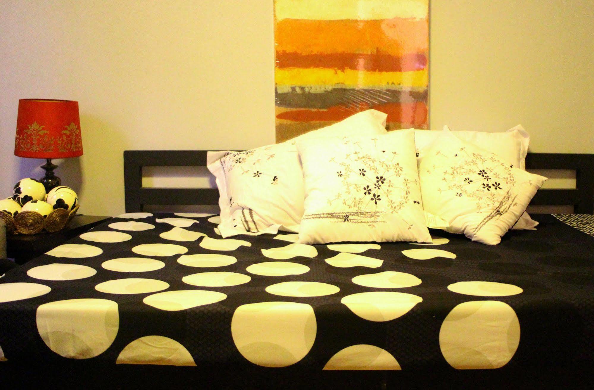 Urban Hostel Pasig City Eksteriør billede
